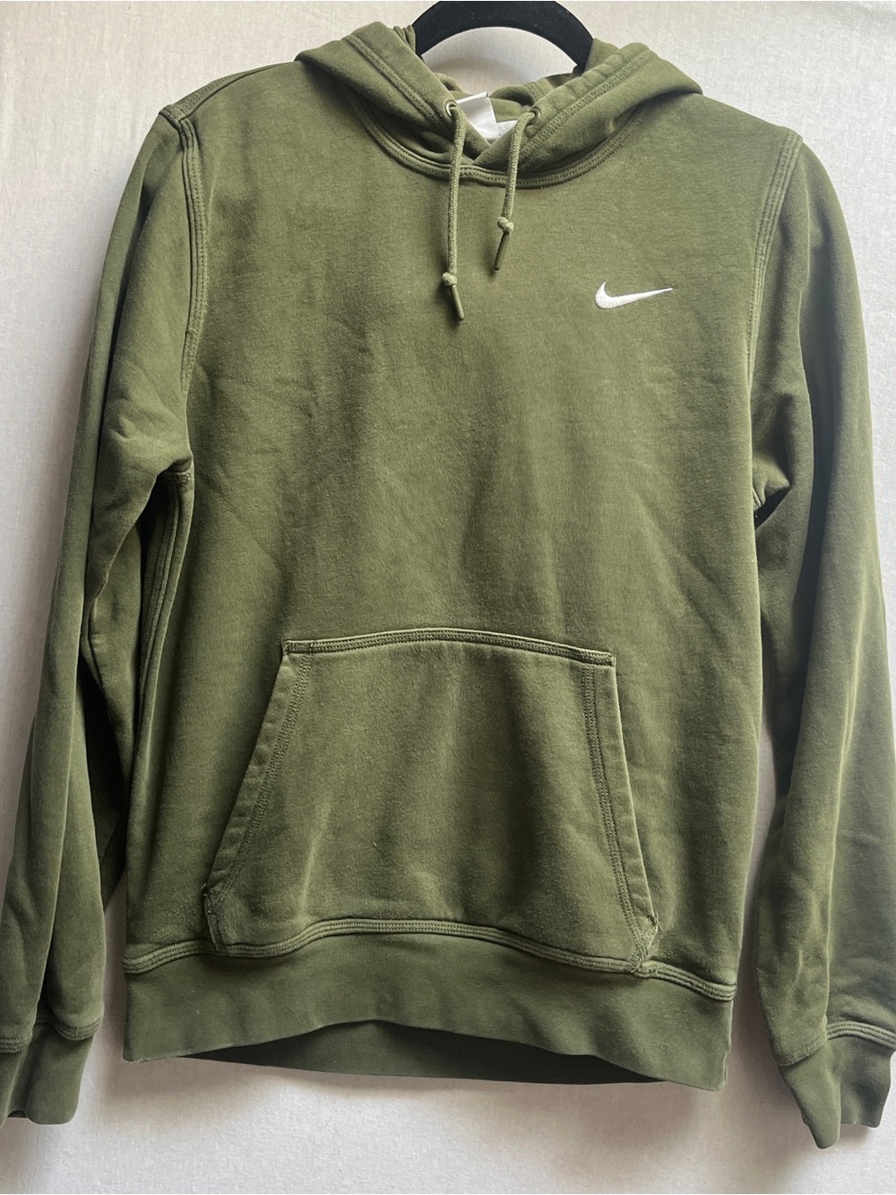 Nike Men's Classic Swoosh Pullover Hoodie S
